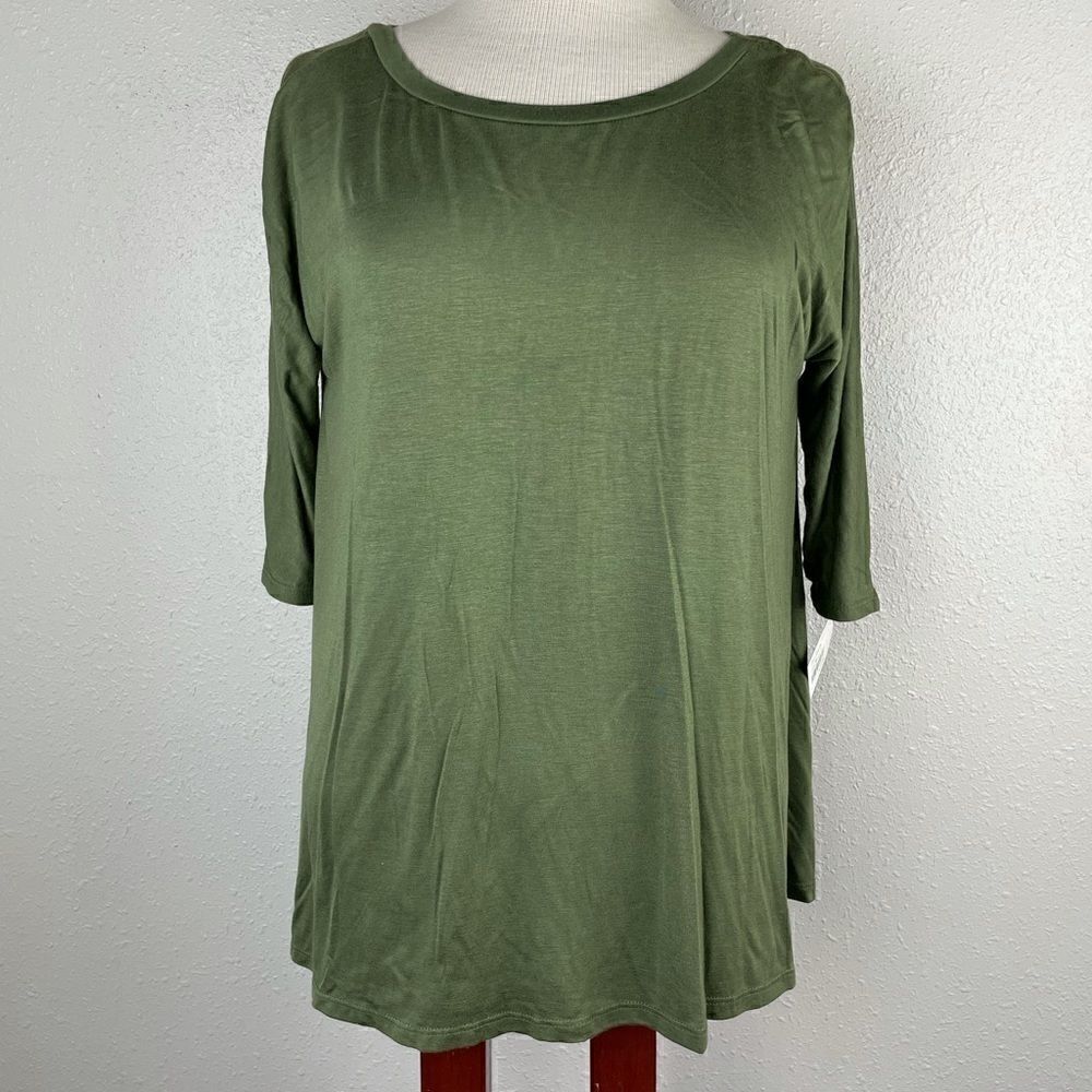 NWT JW Styles Green Top Size M